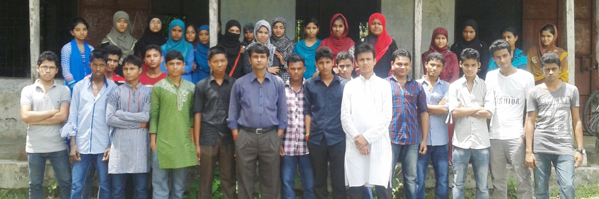 প্রাক্তণ শিক্ষার্থীরা